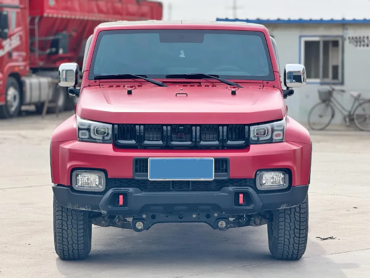 2021 Beijing BJ40 2.0T 163HP L4 8AT,autocango,china used car exporter,china ev exporter,chinese used car exporter,chinese used ev exporter
