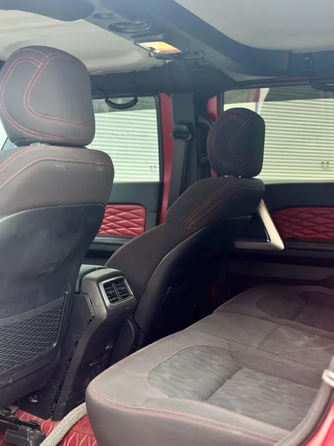 2021 Beijing BJ40 2.0T 163HP L4 8AT,autocango,china used car exporter,china ev exporter,chinese used car exporter,chinese used ev exporter