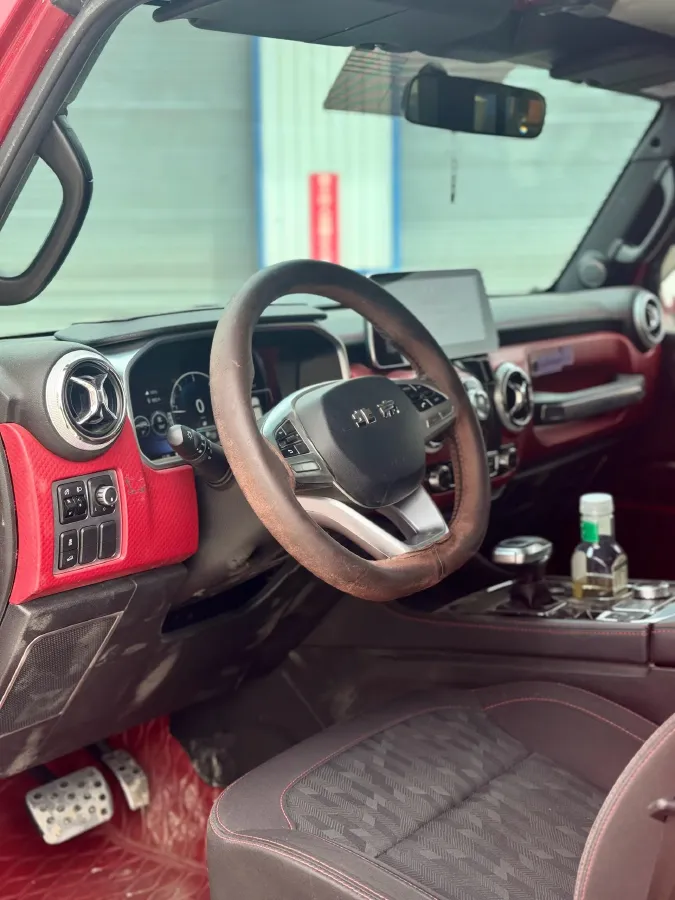 2021 Beijing BJ40 2.0T 163HP L4 8AT,autocango,china used car exporter,china ev exporter,chinese used car exporter,chinese used ev exporter