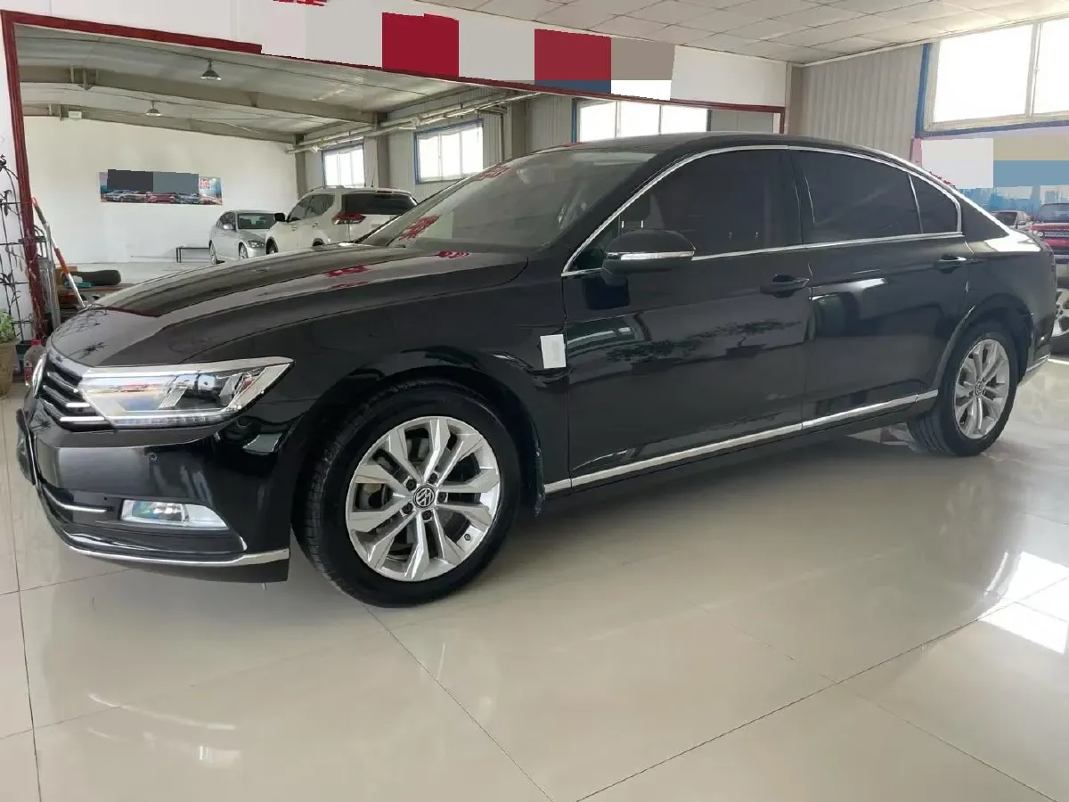 2018 Volkswagen Magotan 1.8T 180HP L4 7DCT,autocango,china used car exporter,china ev exporter,chinese used car exporter,chinese used ev exporter