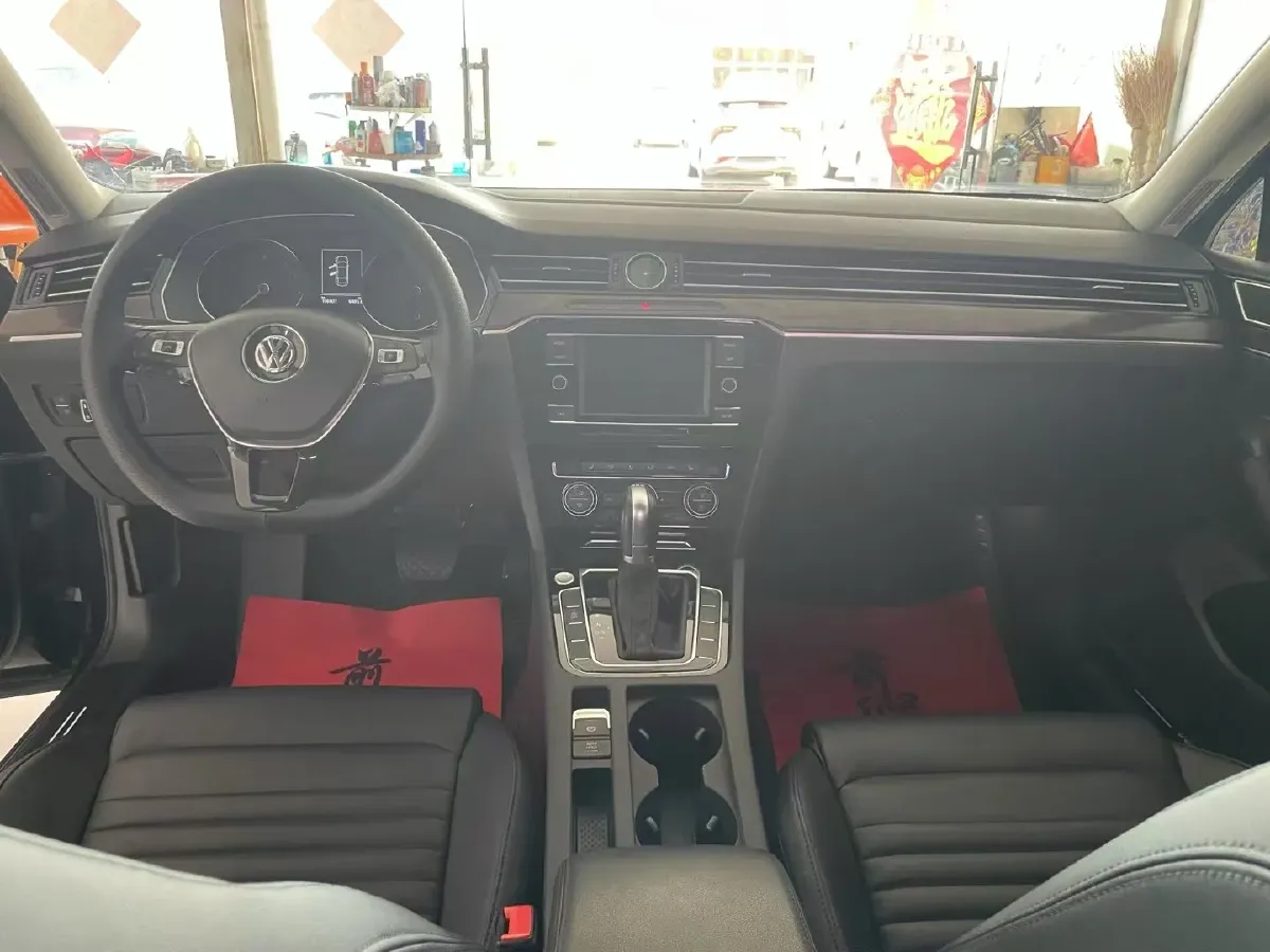 2018 Volkswagen Magotan 1.8T 180HP L4 7DCT,autocango,china used car exporter,china ev exporter,chinese used car exporter,chinese used ev exporter