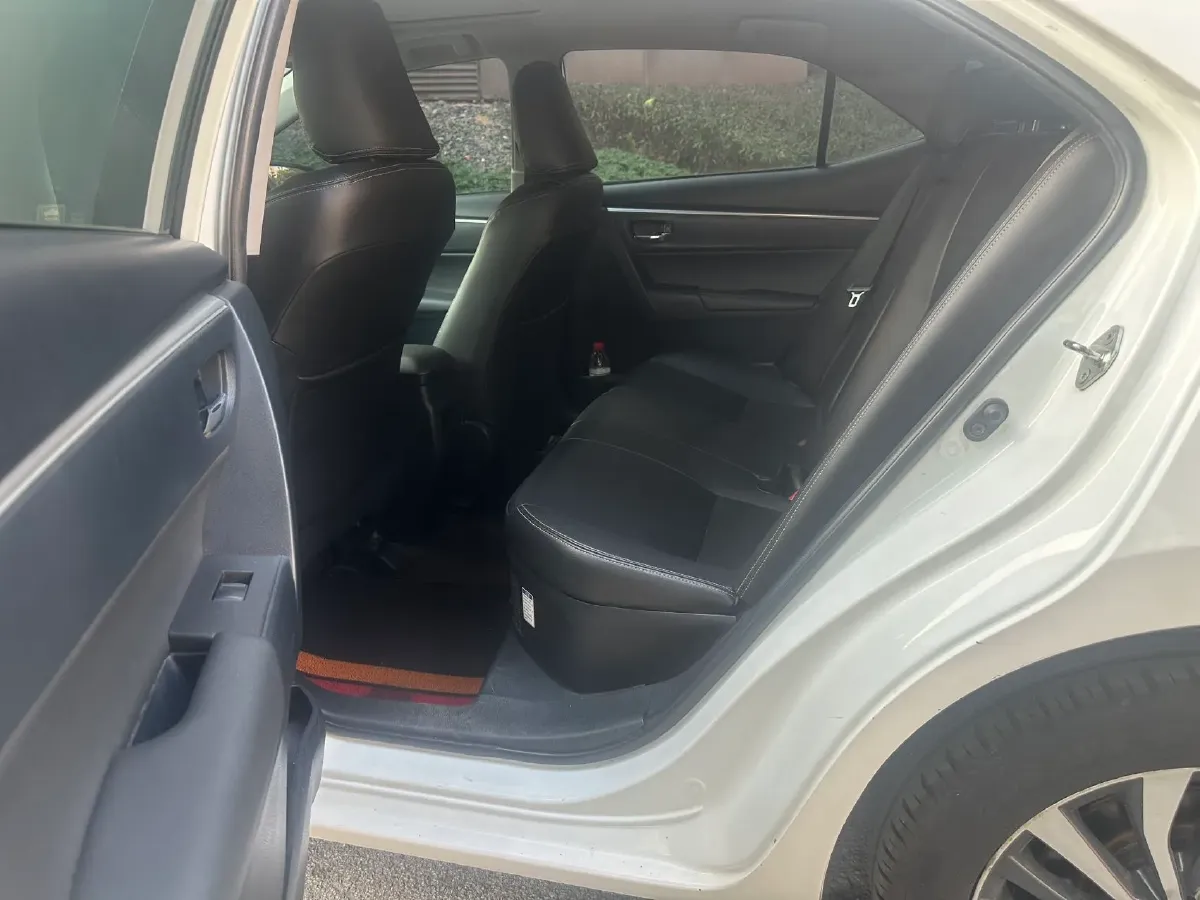 2019 Mercedes-Benz A Class 1.3T 136HP L4 7DCT,autocango,china used car exporter,china ev exporter,chinese used car exporter,chinese used ev exporter