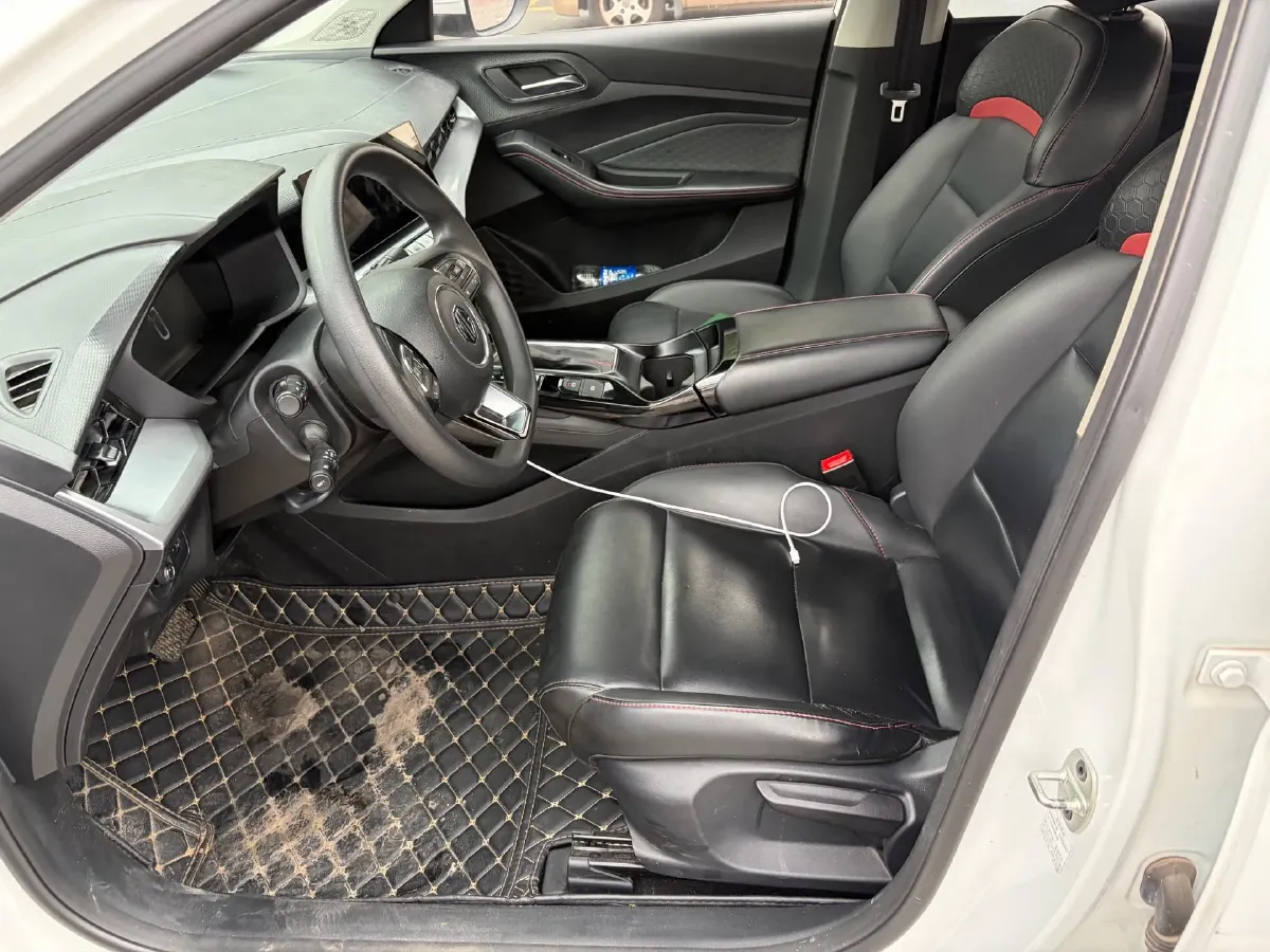 2021 MG 5 1.5L 120HP L4 CVT,autocango,china used car exporter,china ev exporter,chinese used car exporter,chinese used ev exporter