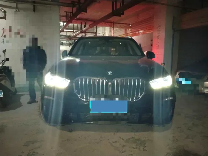 2019 BMW X5 3.0T 340HP L6 8AT,autocango,china used car exporter,china ev exporter,chinese used car exporter,chinese used ev exporter