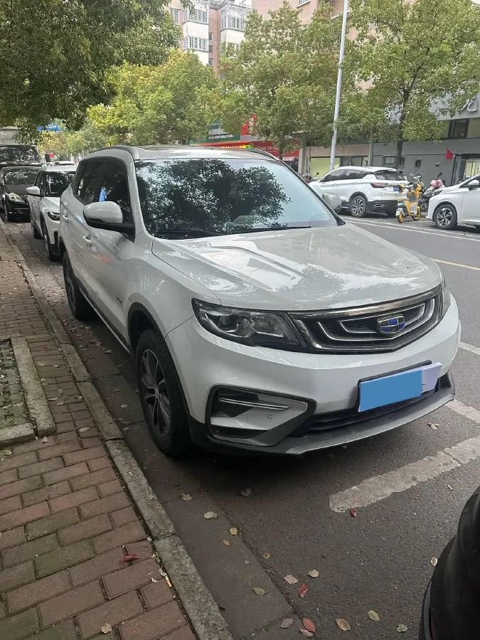 2020 Roewe i6 1.5T 169HP L4 7DCT,autocango,china used car exporter,china ev exporter,chinese used car exporter,chinese used ev exporter