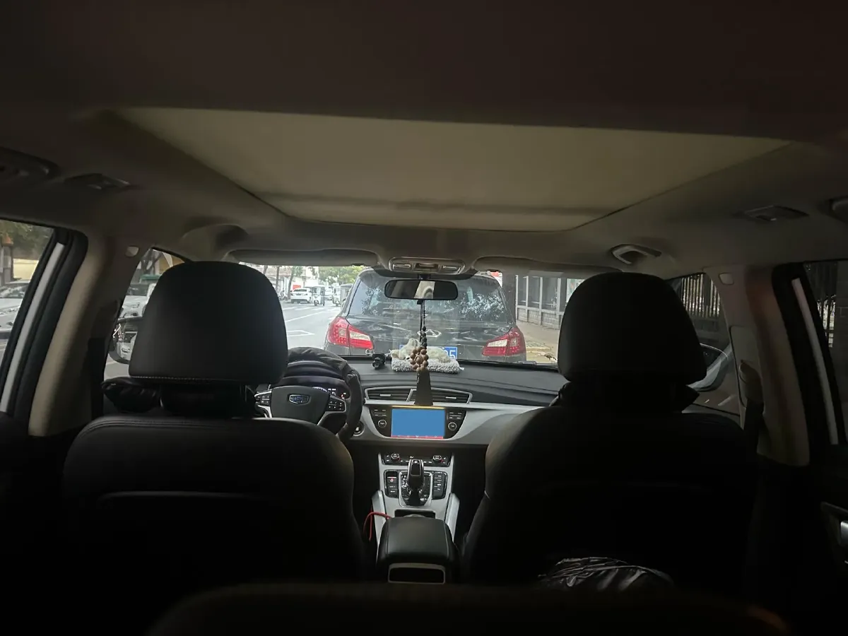 2020 Roewe i6 1.5T 169HP L4 7DCT,autocango,china used car exporter,china ev exporter,chinese used car exporter,chinese used ev exporter