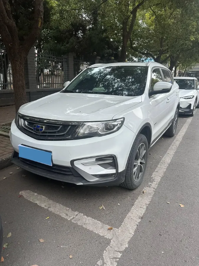 2020 Roewe i6 1.5T 169HP L4 7DCT,autocango,china used car exporter,china ev exporter,chinese used car exporter,chinese used ev exporter
