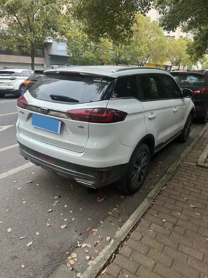 2020 Roewe i6 1.5T 169HP L4 7DCT,autocango,china used car exporter,china ev exporter,chinese used car exporter,chinese used ev exporter