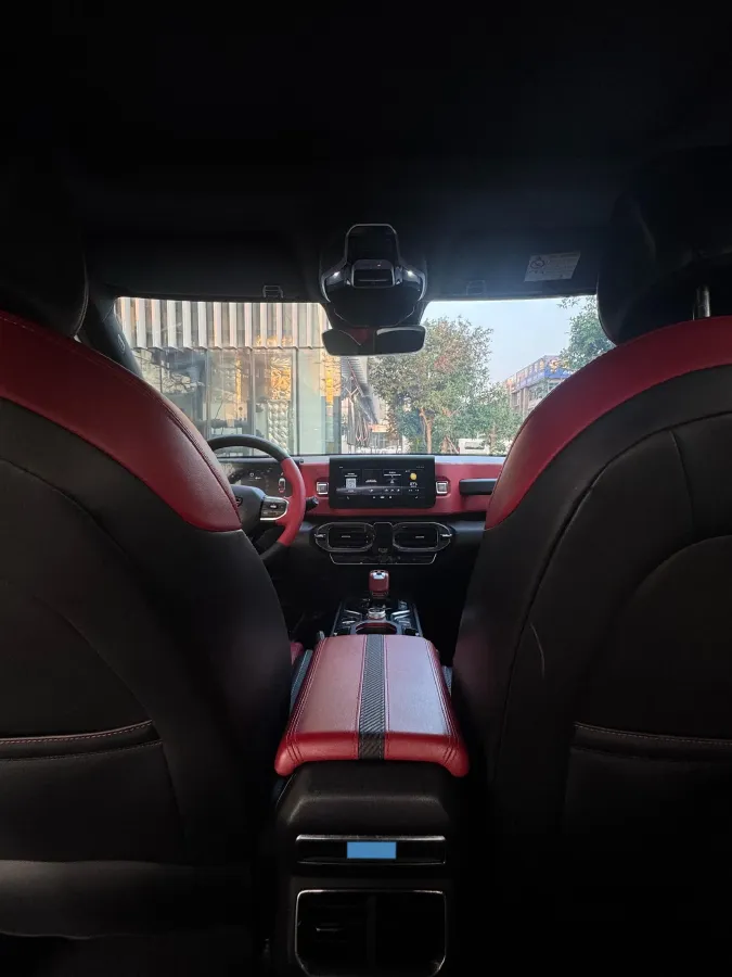 2020 Geely ICON 1.5T 177HP L3 7DCT,autocango,china used car exporter,china ev exporter,chinese used car exporter,chinese used ev exporter