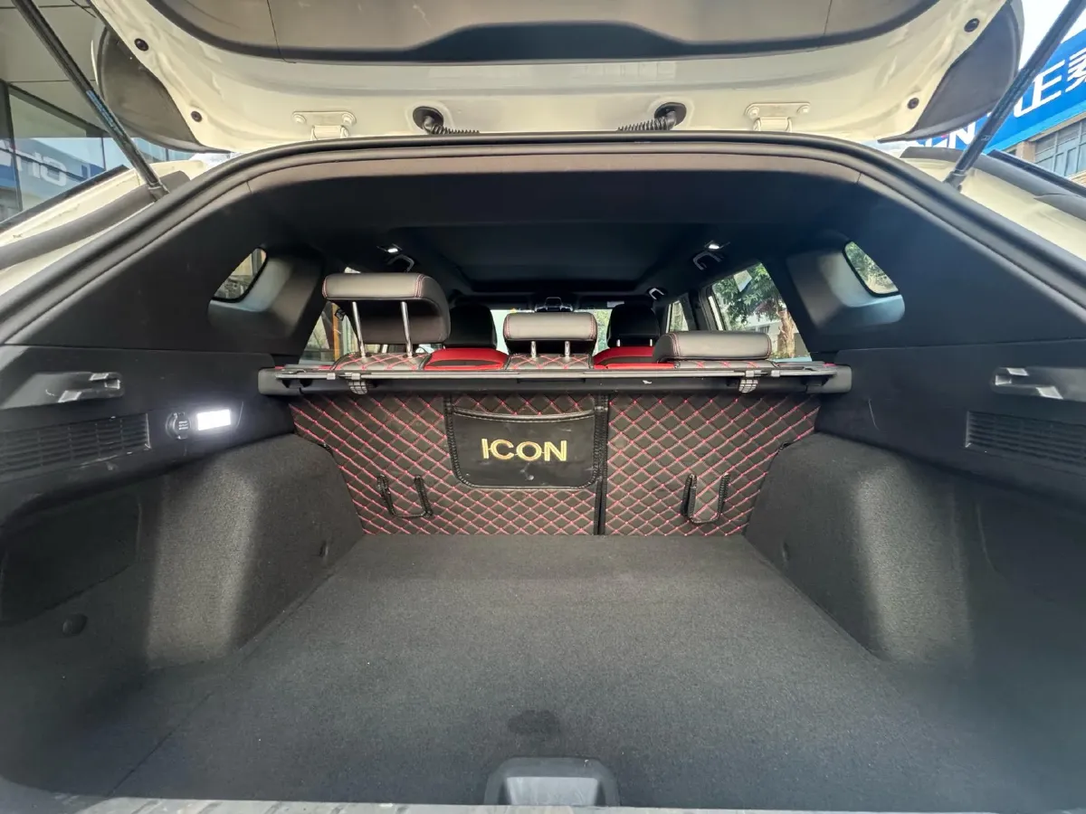 2020 Geely ICON 1.5T 177HP L3 7DCT,autocango,china used car exporter,china ev exporter,chinese used car exporter,chinese used ev exporter