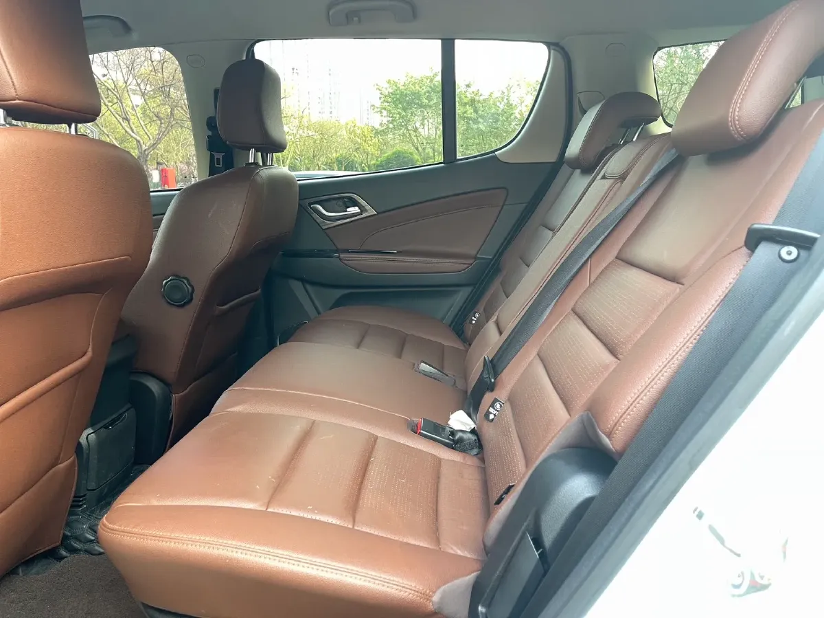 2018 Isuzu Mu-X 3.0T 177HP L4 6AT,autocango,china used car exporter,china ev exporter,chinese used car exporter,chinese used ev exporter