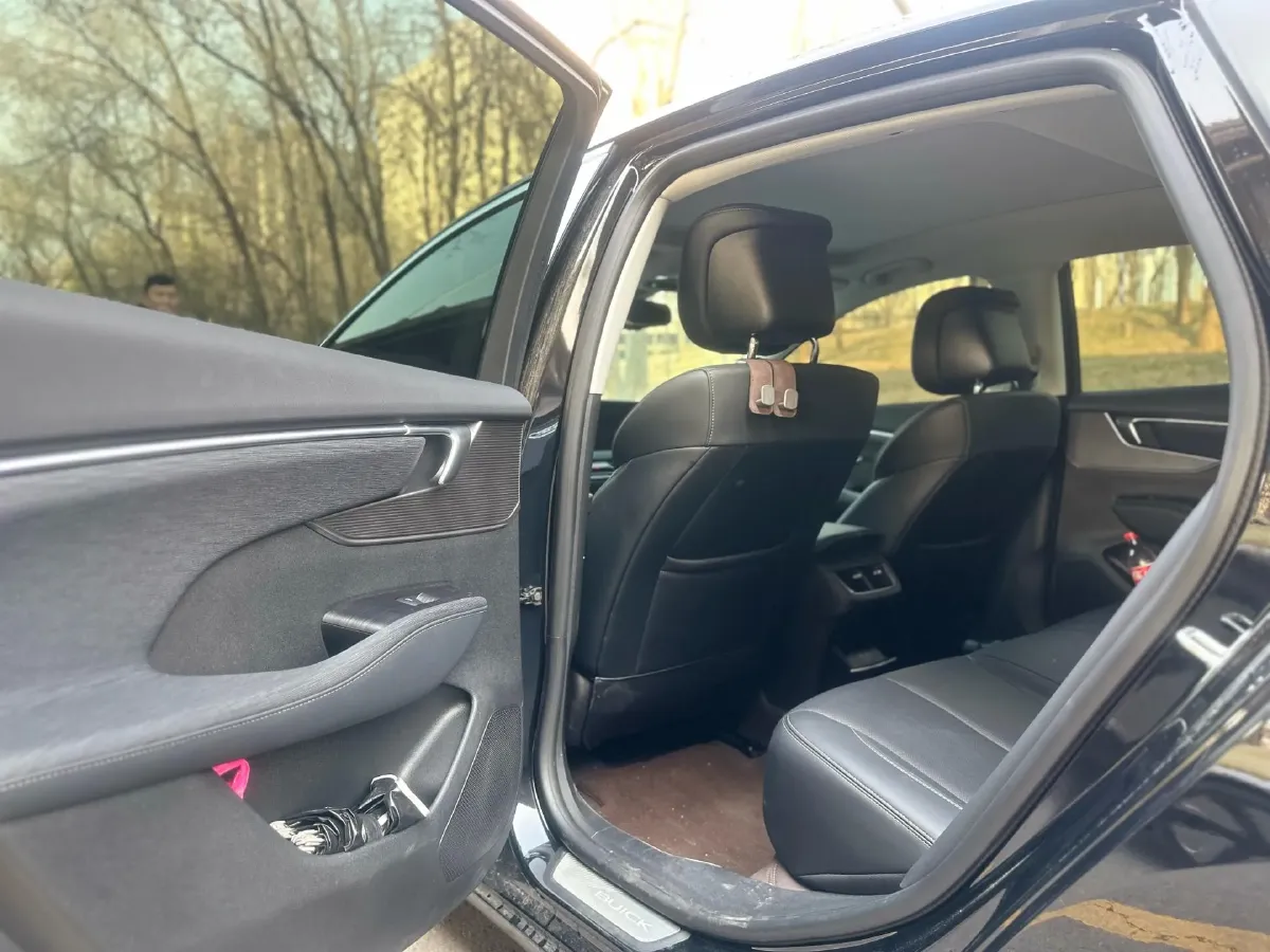 2025 Buick Larcosse 2.0T 237HP L4 9AT,autocango,china used car exporter,china ev exporter,chinese used car exporter,chinese used ev exporter