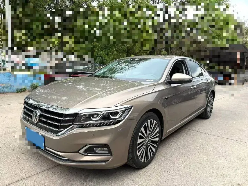2020 Volkswagen Passat 2.0T 186HP L4 7DCT,autocango,china used car exporter,china ev exporter,chinese used car exporter,chinese used ev exporter