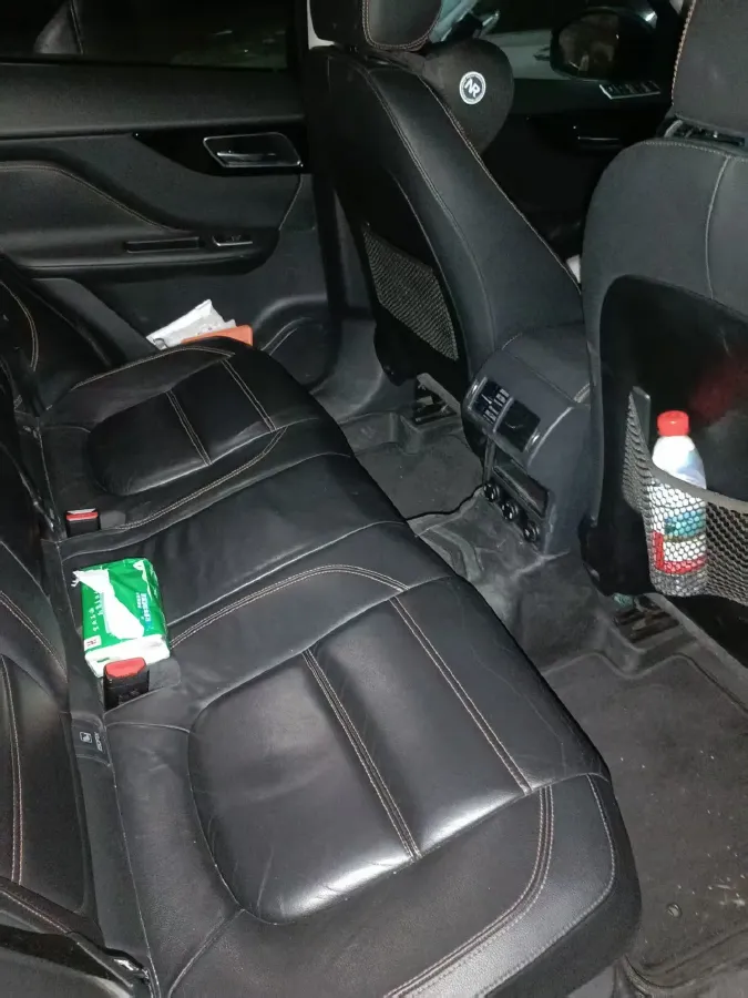 2018 Jaguar F-PACE 2.0T 250HP L4 8AT,autocango,china used car exporter,china ev exporter,chinese used car exporter,chinese used ev exporter