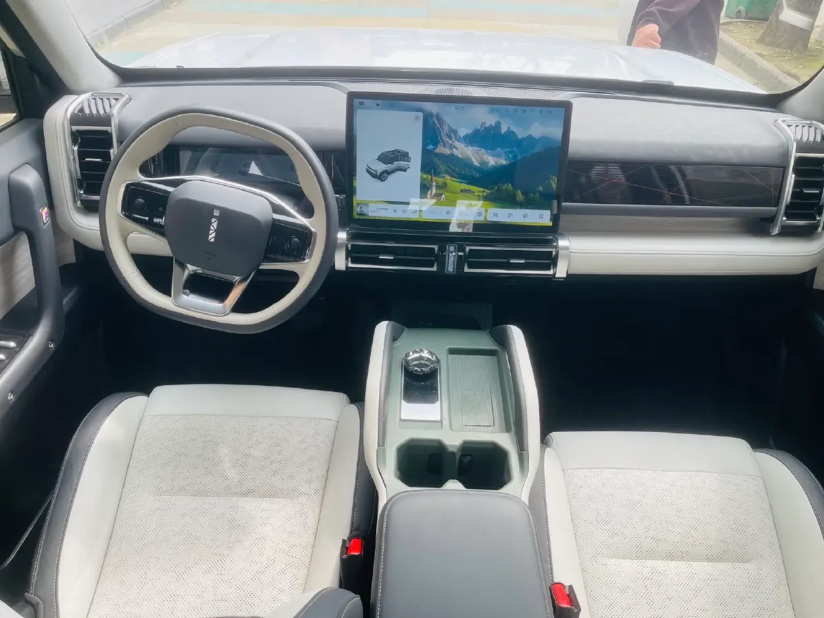 2024 iCAR iCAR 03 BEV 65.69KWH,autocango,china used car exporter,china ev exporter,chinese used car exporter,chinese used ev exporter