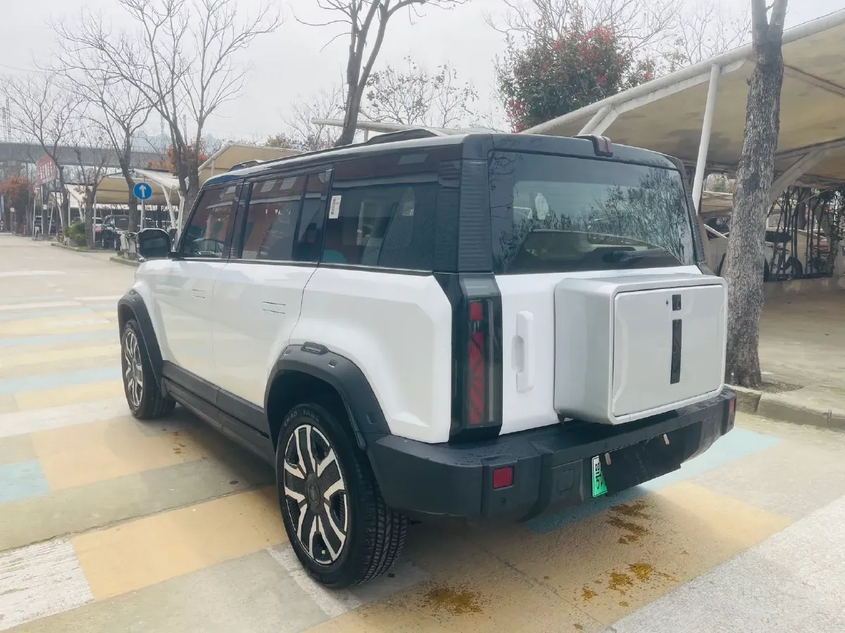 2024 iCAR iCAR 03 BEV 65.69KWH,autocango,china used car exporter,china ev exporter,chinese used car exporter,chinese used ev exporter