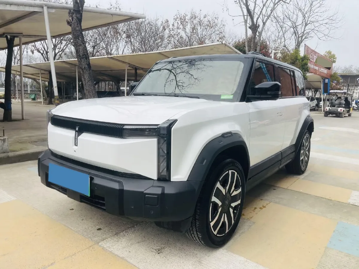 2024 iCAR iCAR 03 BEV 65.69KWH,autocango,china used car exporter,china ev exporter,chinese used car exporter,chinese used ev exporter
