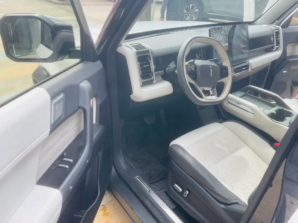 2024 iCAR iCAR 03 BEV 65.69KWH,autocango,china used car exporter,china ev exporter,chinese used car exporter,chinese used ev exporter