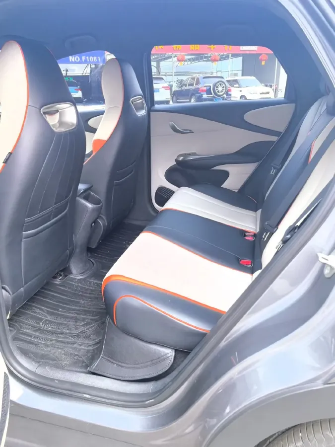 2021 Ford Escort 1.5L 122HP L3 6AT,autocango,china used car exporter,china ev exporter,chinese used car exporter,chinese used ev exporter