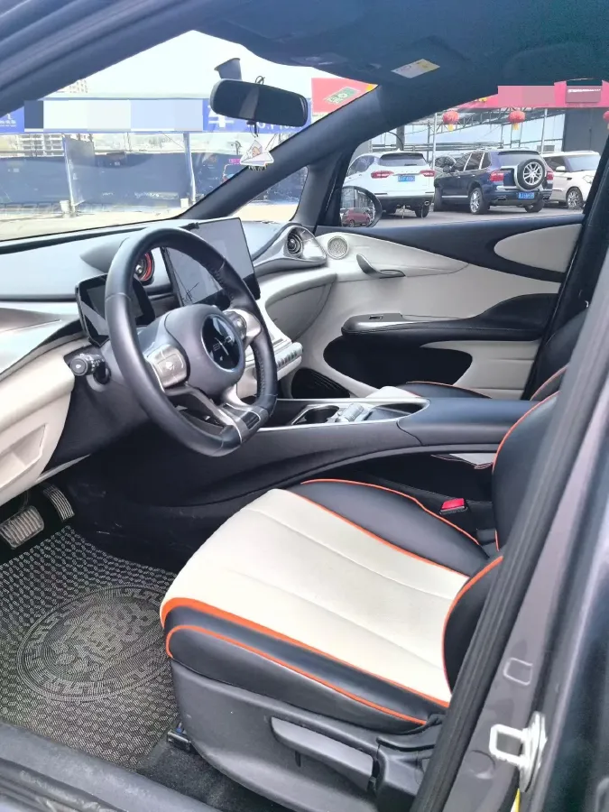 2021 Ford Escort 1.5L 122HP L3 6AT,autocango,china used car exporter,china ev exporter,chinese used car exporter,chinese used ev exporter