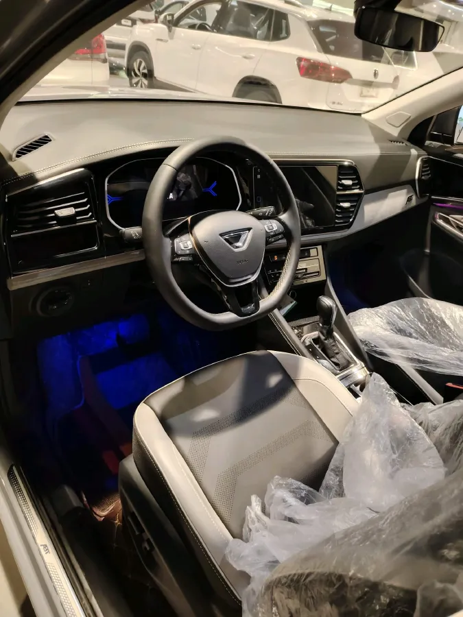 2023 Jetta VS7 1.4T 150HP L4 6AT,autocango,china used car exporter,china ev exporter,chinese used car exporter,chinese used ev exporter