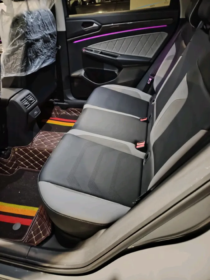 2023 Jetta VS7 1.4T 150HP L4 6AT,autocango,china used car exporter,china ev exporter,chinese used car exporter,chinese used ev exporter