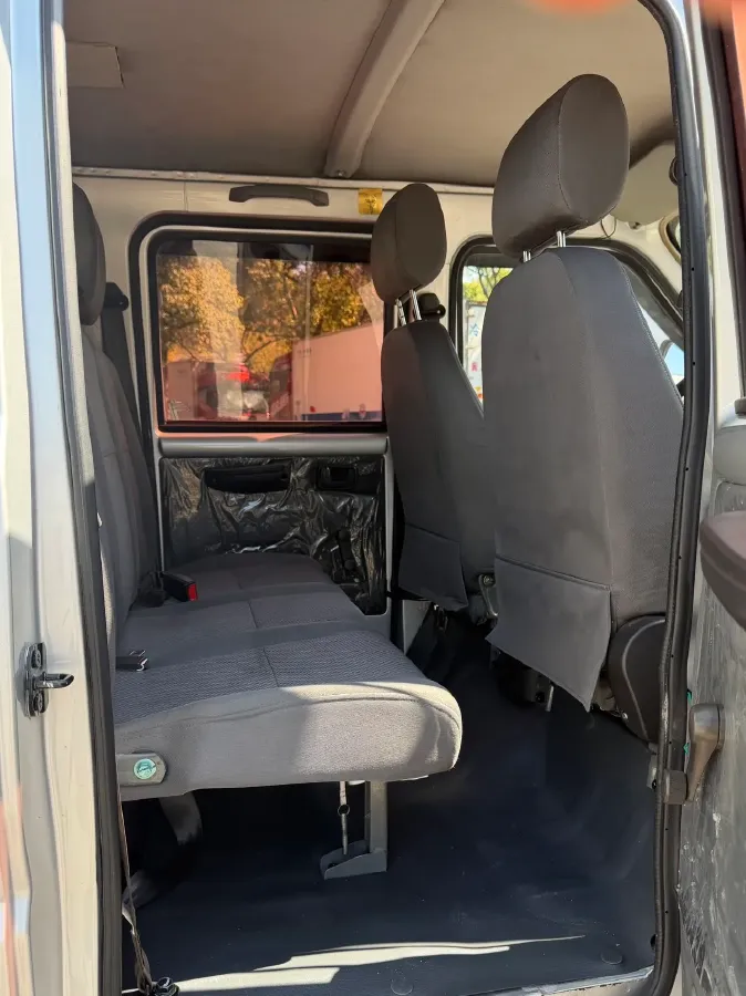 2018 WuLing RongGuang New Truck 1.5L 107HP L4 5MT,autocango,china used car exporter,china ev exporter,chinese used car exporter,chinese used ev exporter