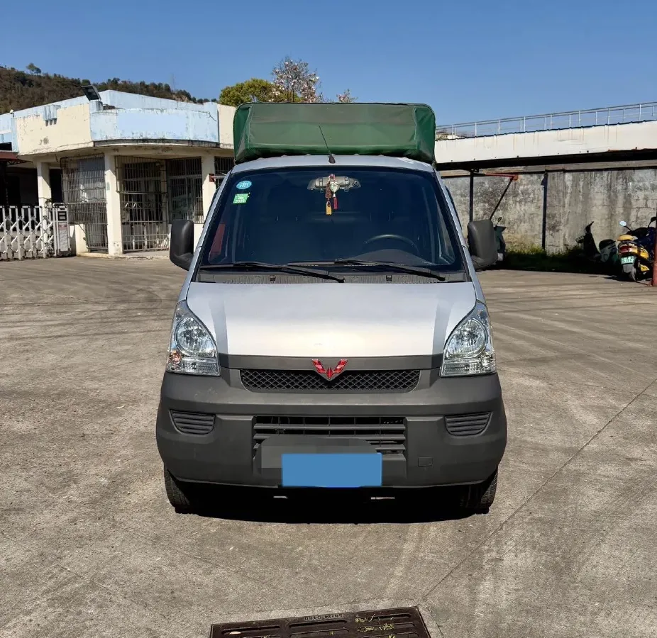 2018 WuLing RongGuang New Truck 1.5L 107HP L4 5MT,autocango,china used car exporter,china ev exporter,chinese used car exporter,chinese used ev exporter