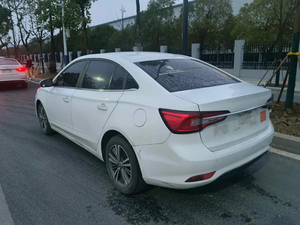 2019 Roewe i5 1.5L 120HP L4 CVT,autocango,china used car exporter,china ev exporter,chinese used car exporter,chinese used ev exporter