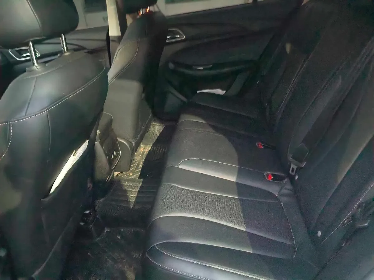 2019 Roewe i5 1.5L 120HP L4 CVT,autocango,china used car exporter,china ev exporter,chinese used car exporter,chinese used ev exporter