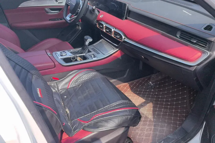 2021 Haval H6 Coupe 1.5T 169HP L4 7DCT,autocango,china used car exporter,china ev exporter,chinese used car exporter,chinese used ev exporter