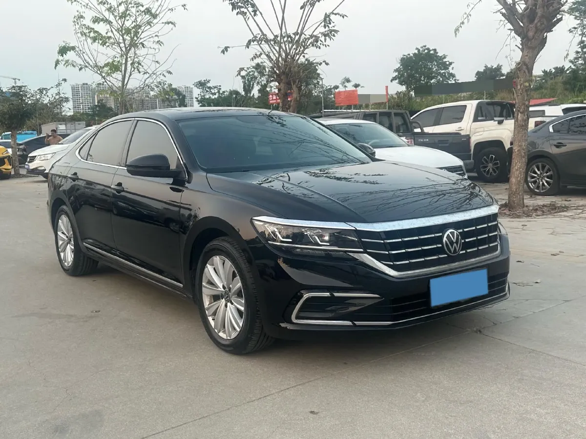 2021 Volkswagen Passat 2.0T 186HP L4 7DCT,autocango,china used car exporter,china ev exporter,chinese used car exporter,chinese used ev exporter