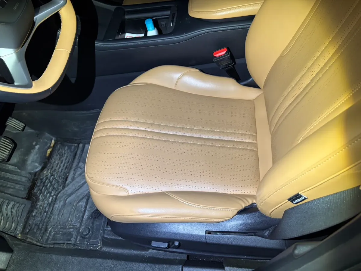 2023 Geely Galaxy L7 1.5T 163HP L4 3DHT PHEV 18.7KWH,autocango,china used car exporter,china ev exporter,chinese used car exporter,chinese used ev exporter