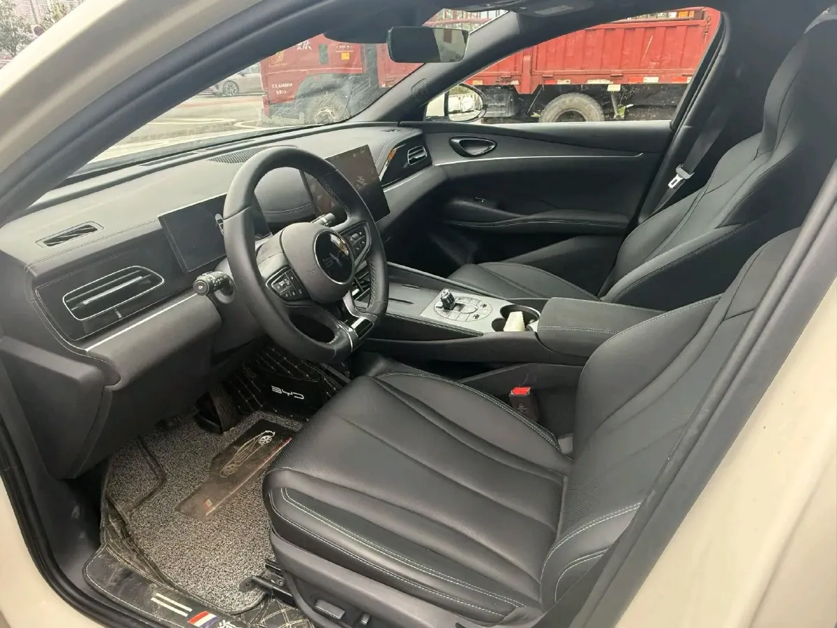 2025 BYD Seal06 1.5L 101HP L4 E-CVT PHEV 15.87KWH,autocango,china used car exporter,china ev exporter,chinese used car exporter,chinese used ev exporter