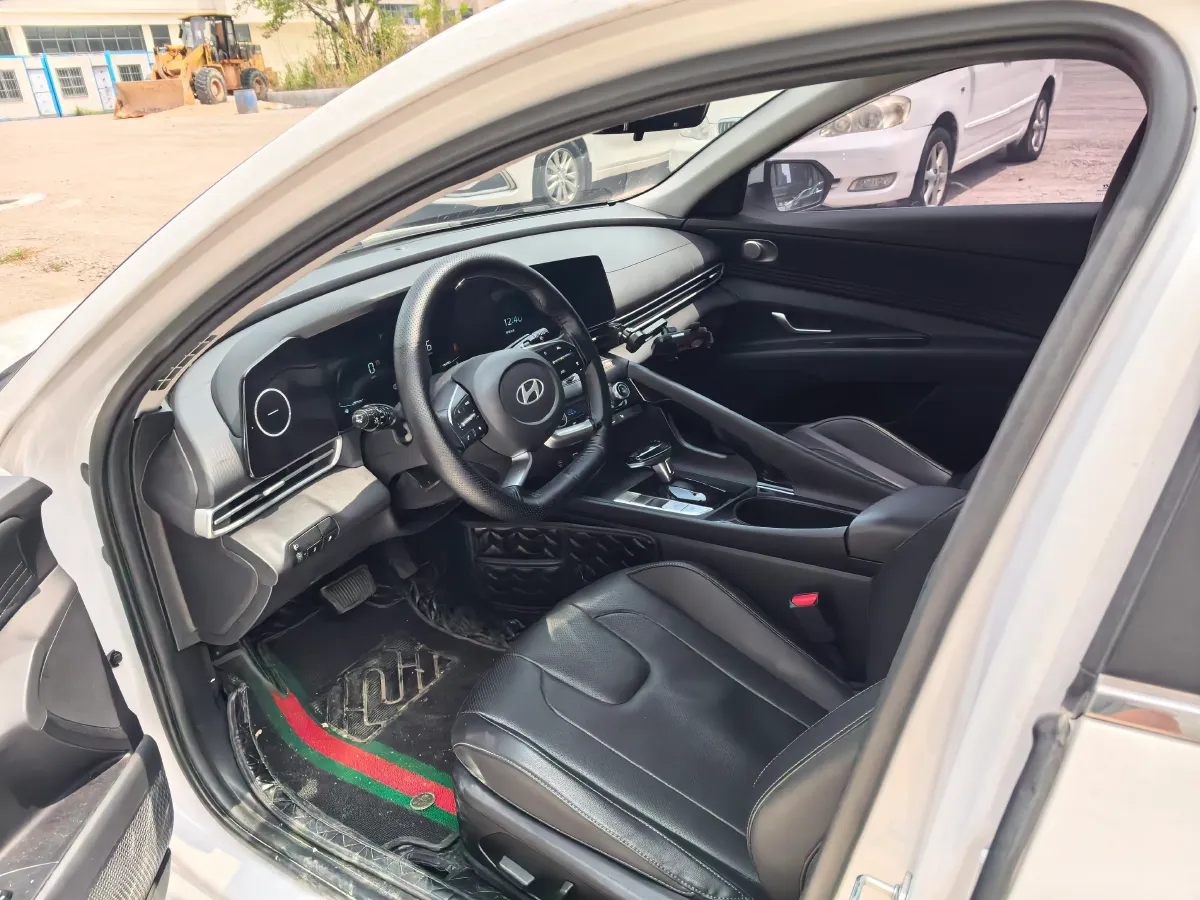 2022 Hyundai Elantra 1.5L 115HP L4 CVT,autocango,china used car exporter,china ev exporter,chinese used car exporter,chinese used ev exporter