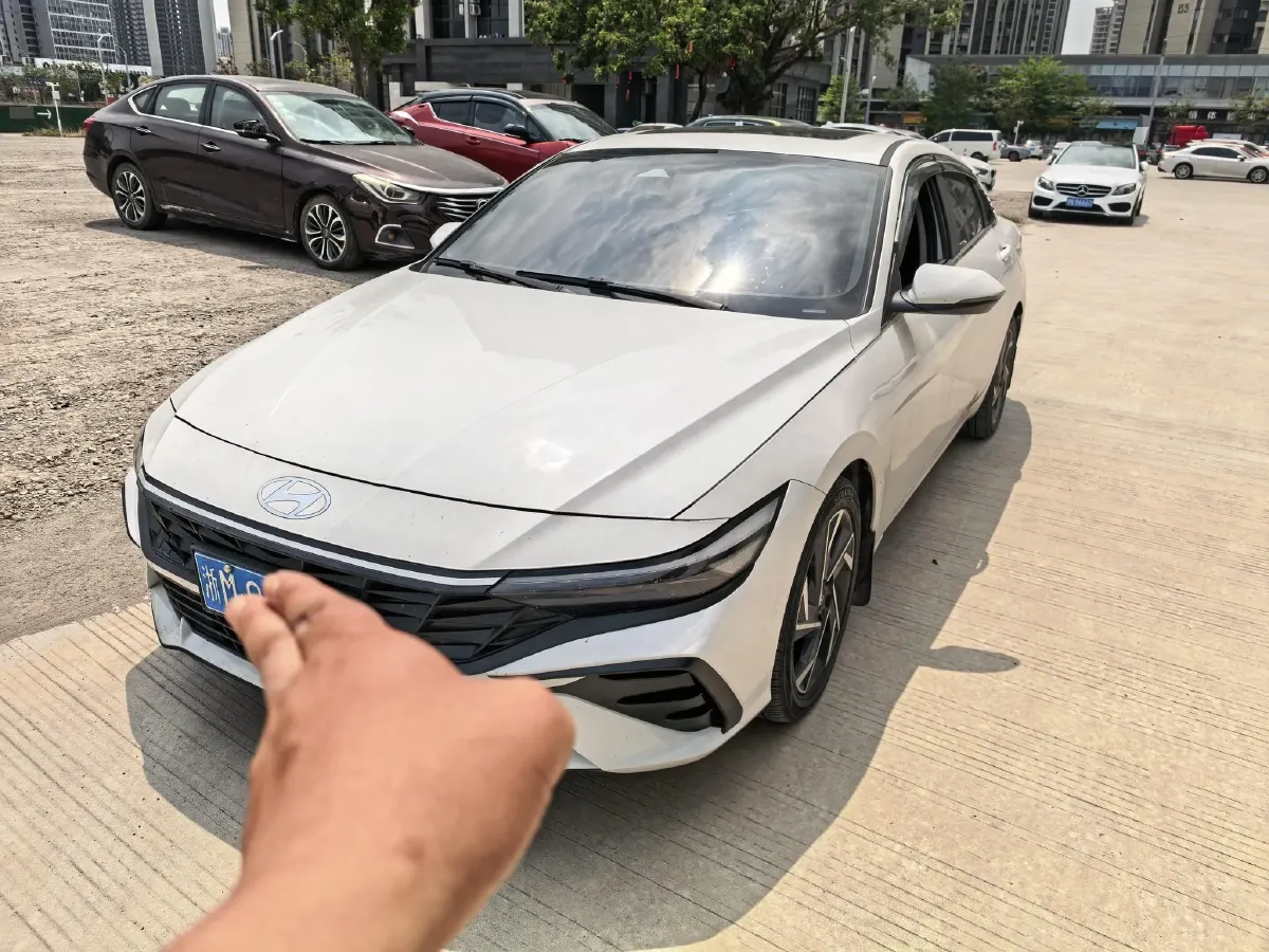 2022 Hyundai Elantra 1.5L 115HP L4 CVT,autocango,china used car exporter,china ev exporter,chinese used car exporter,chinese used ev exporter
