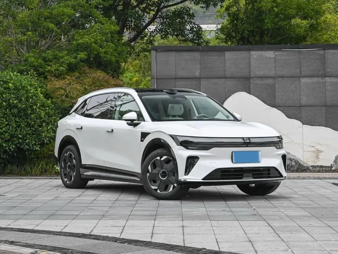2025 Zeekr 7X BEV 75KWH,autocango,china used car exporter,china ev exporter,chinese used car exporter,chinese used ev exporter