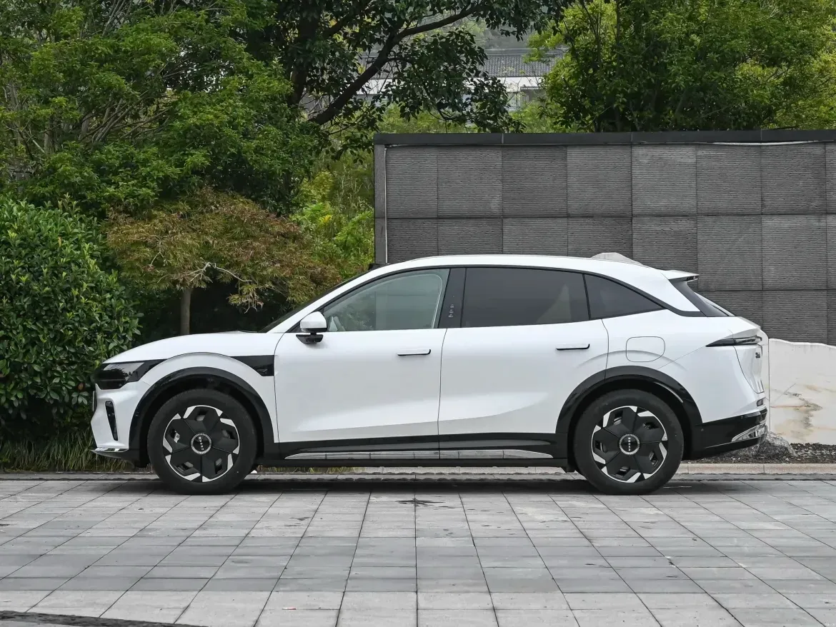 2025 Zeekr 7X BEV 75KWH,autocango,china used car exporter,china ev exporter,chinese used car exporter,chinese used ev exporter