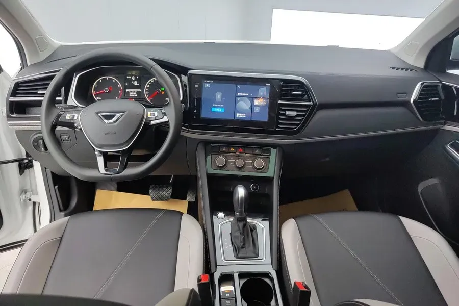 2024 Jetta VS7 1.4T 150HP L4 6AT,autocango,china used car exporter,china ev exporter,chinese used car exporter,chinese used ev exporter