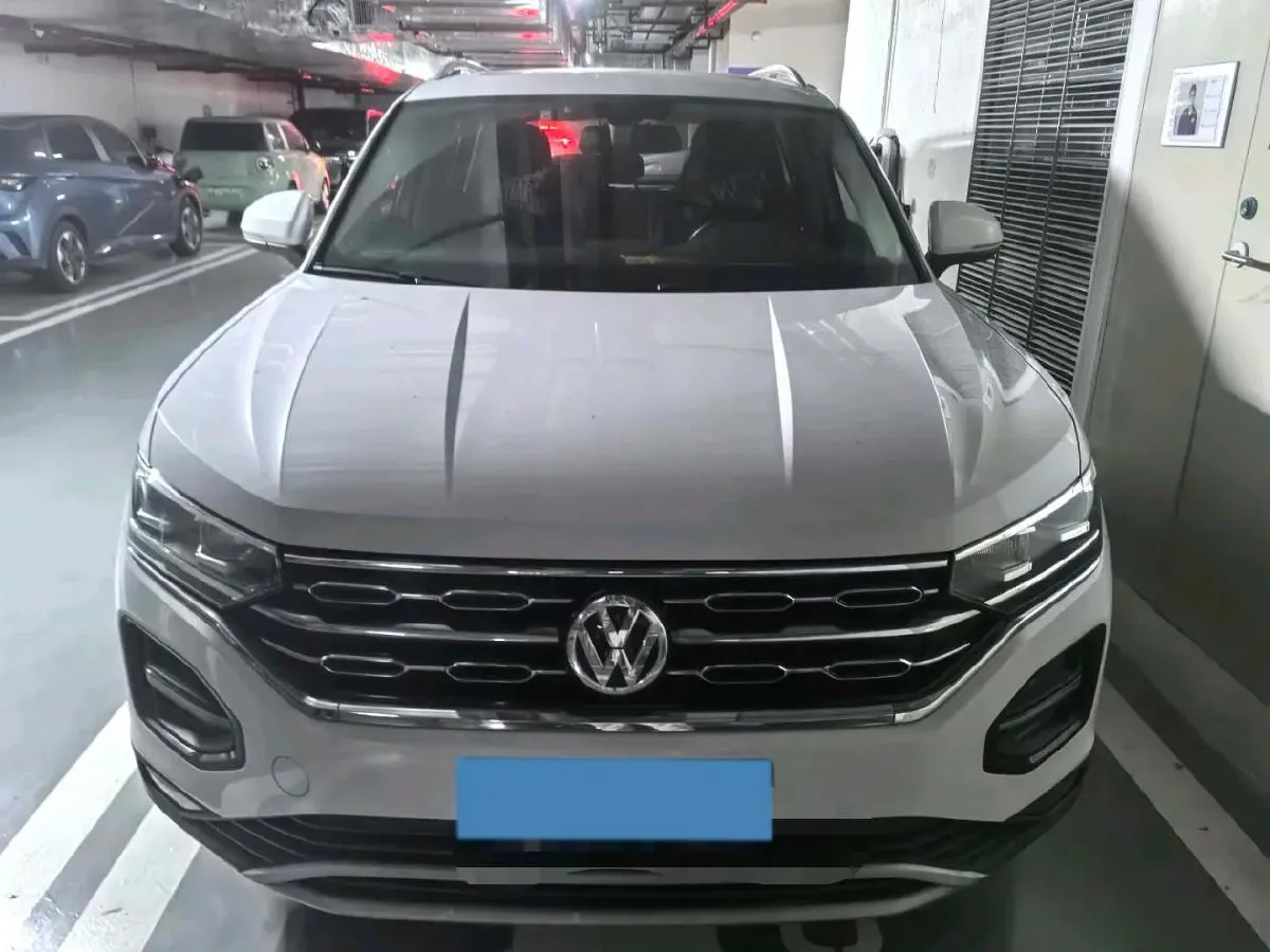 2020 Volkswagen Tayron 2.0T 186HP L4 7DCT,autocango,china used car exporter,china ev exporter,chinese used car exporter,chinese used ev exporter