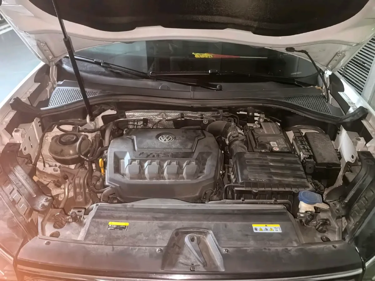 2020 Volkswagen Tayron 2.0T 186HP L4 7DCT,autocango,china used car exporter,china ev exporter,chinese used car exporter,chinese used ev exporter