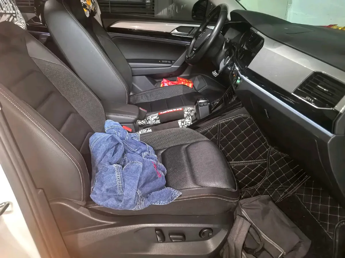 2020 Volkswagen Tayron 2.0T 186HP L4 7DCT,autocango,china used car exporter,china ev exporter,chinese used car exporter,chinese used ev exporter