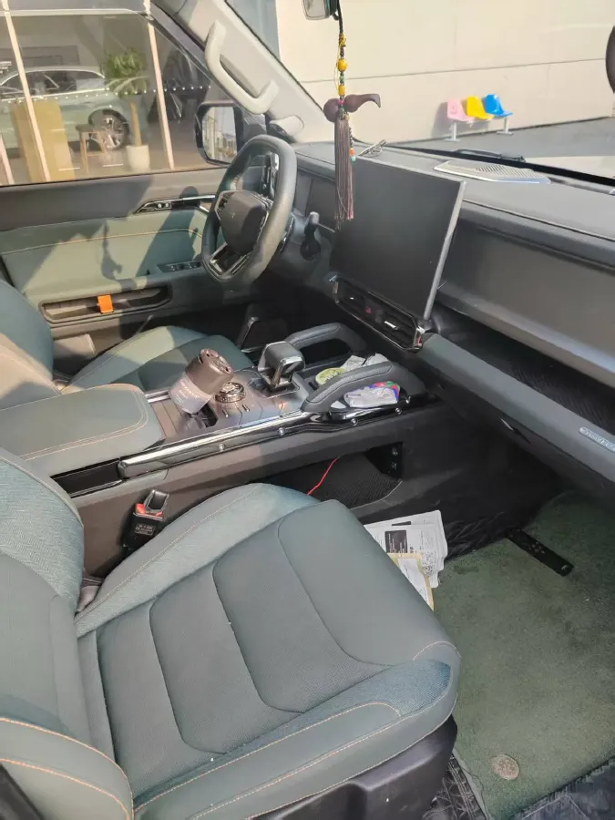 2023 Jetour Traveller 2.0T 254HP L4 7DCT,autocango,china used car exporter,china ev exporter,chinese used car exporter,chinese used ev exporter