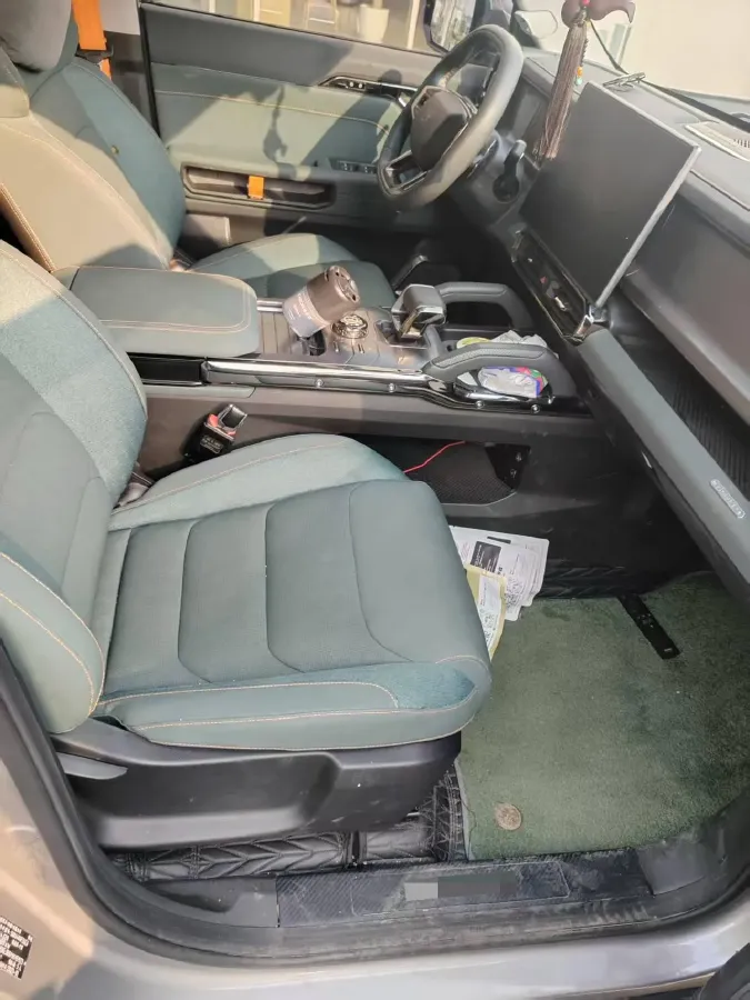 2023 Jetour Traveller 2.0T 254HP L4 7DCT,autocango,china used car exporter,china ev exporter,chinese used car exporter,chinese used ev exporter