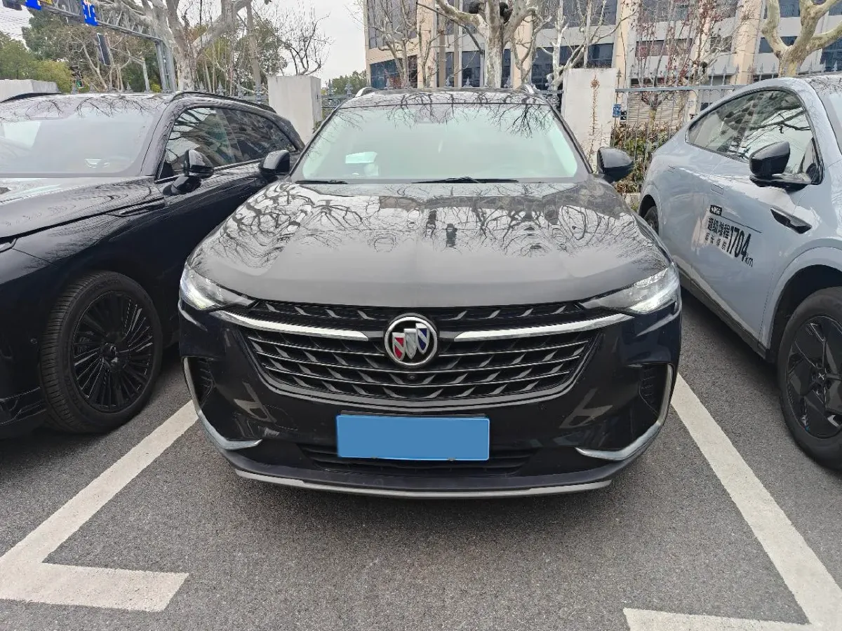 2023 Buick EnvisionPlus 2.0T 237HP L4 9AT,autocango,china used car exporter,china ev exporter,chinese used car exporter,chinese used ev exporter