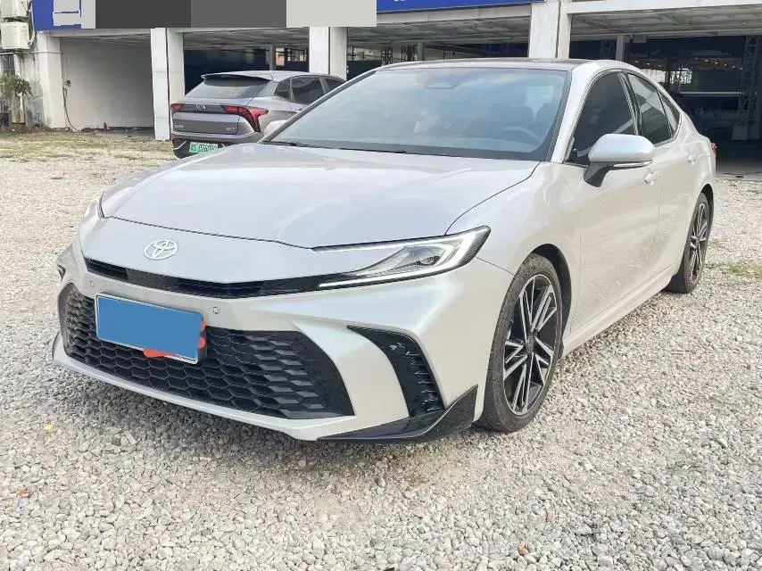 2024 Toyota Camry 2.0L 173HP L4 CVT,autocango,china used car exporter,china ev exporter,chinese used car exporter,chinese used ev exporter