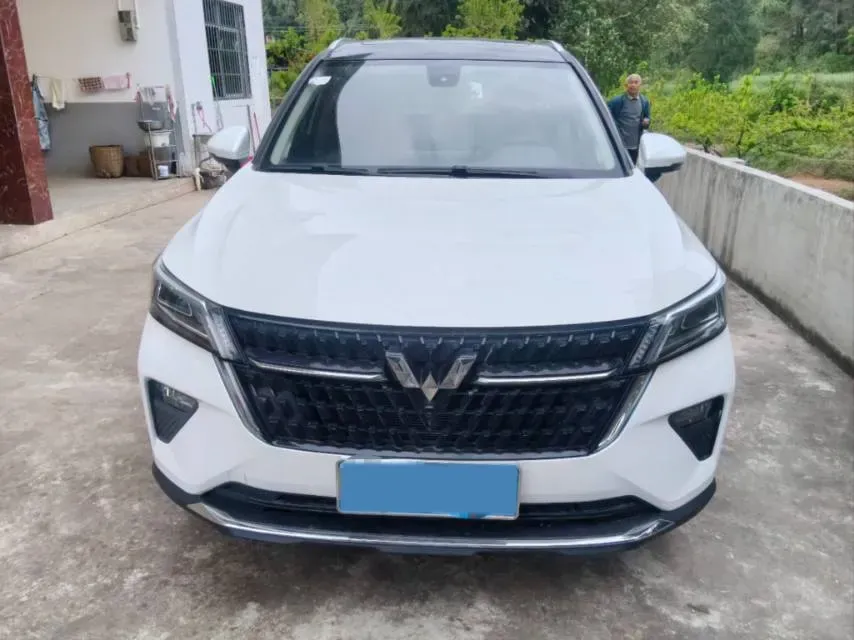 2021 WuLing XingChen 1.5T 147HP L4 CVT,autocango,china used car exporter,china ev exporter,chinese used car exporter,chinese used ev exporter