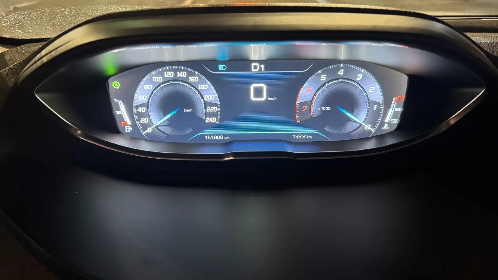 2017 Peugeot 4008 1.6T 167HP L4 6AT,autocango,china used car exporter,china ev exporter,chinese used car exporter,chinese used ev exporter