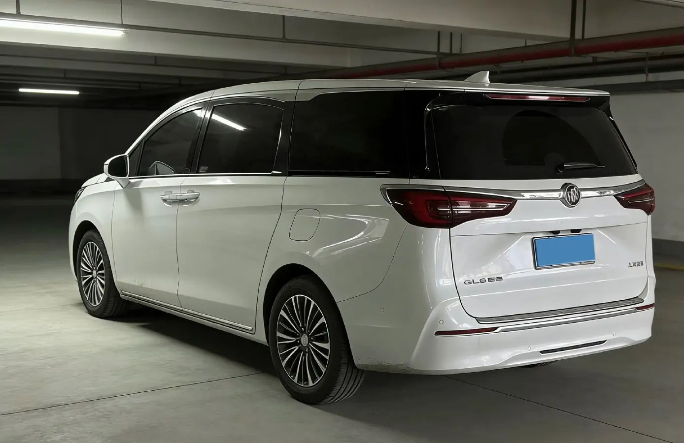 2023 Buick GL8 2.0T 237HP L4 9AT,autocango,china used car exporter,china ev exporter,chinese used car exporter,chinese used ev exporter