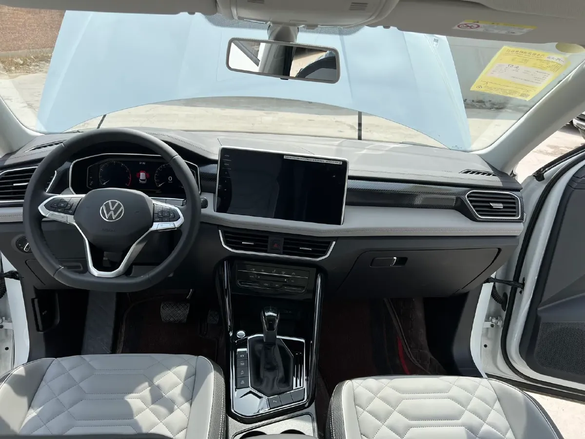 2024 Volkswagen Tayron 1.5T 160HP L4 7DCT,autocango,china used car exporter,china ev exporter,chinese used car exporter,chinese used ev exporter